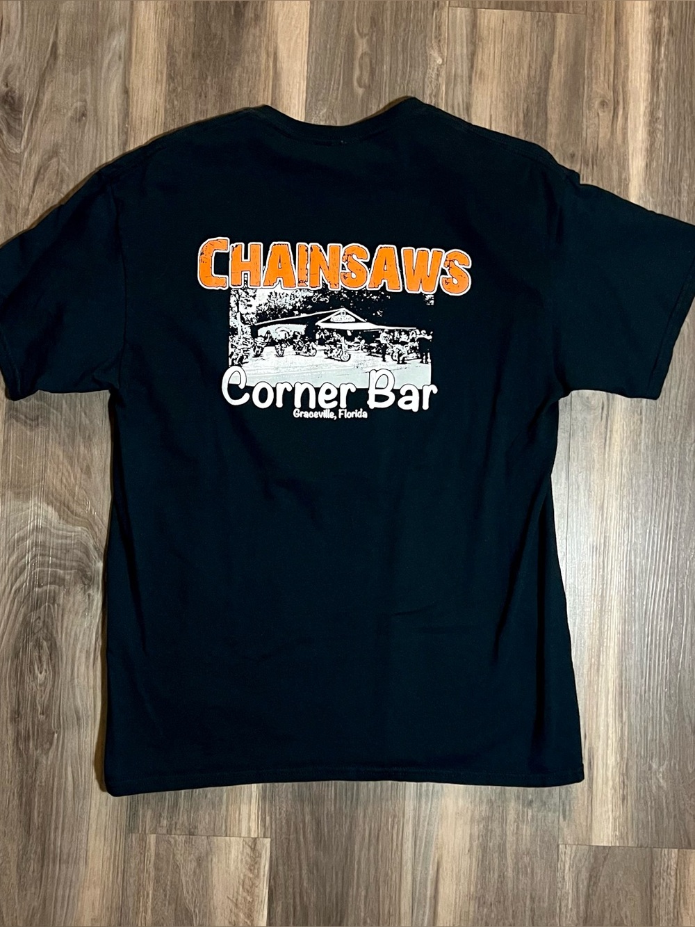 Retro Florida Chainsaw Corner Bar Black Graphic Print T-shirt Size L Motorcycle